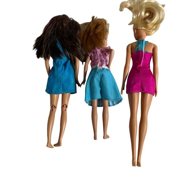 Barbie Dolls Starter Set 3 Dolls Including Barbie Skipper & Stacie‎ Dressed - Picture 3 of 7